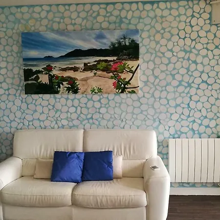 Alika Apartamento *